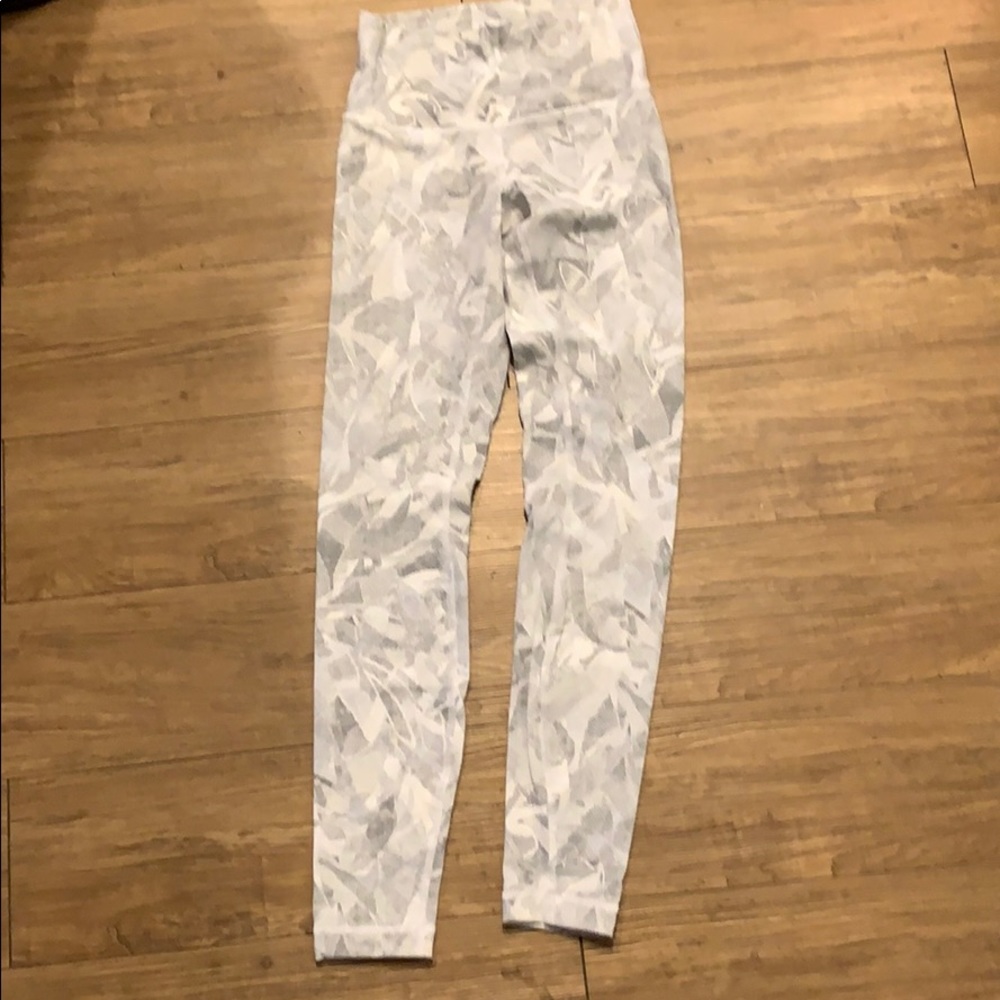 Lululemon leggings NWOT